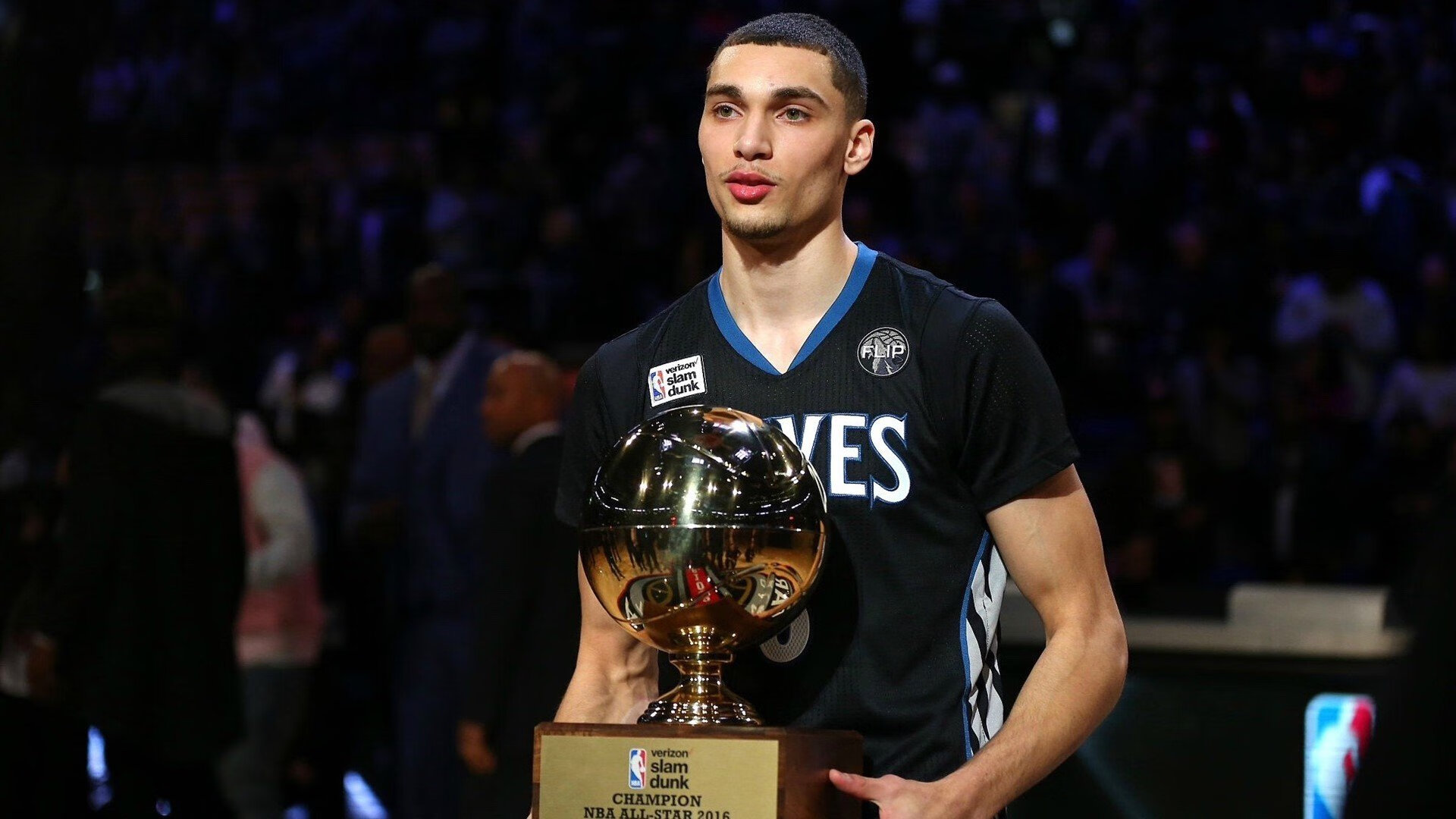 “东部新区赛场：六人制袋棍球带来创新竞技模式”